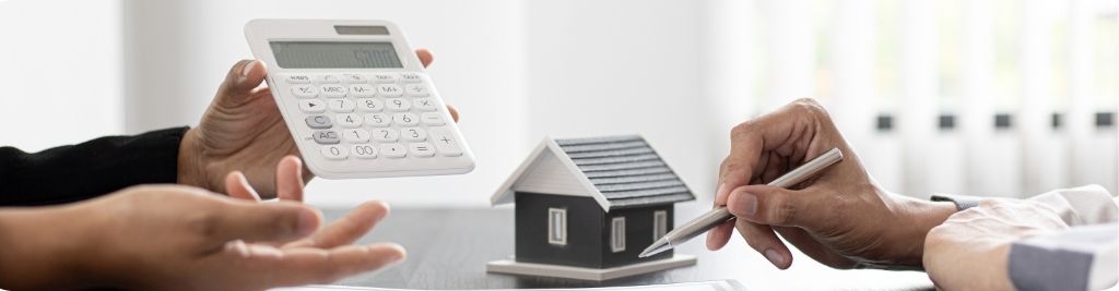 Home equity loan used to buy a second house in Canada with MLS property listings